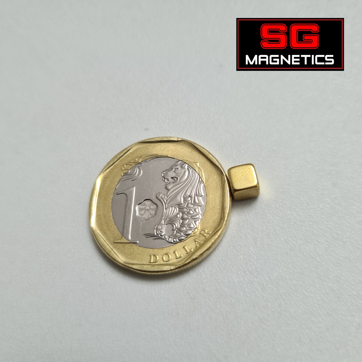 4x4x4mm N35 - Gold Coloured Neodymium Cube Magnets - 10pcs